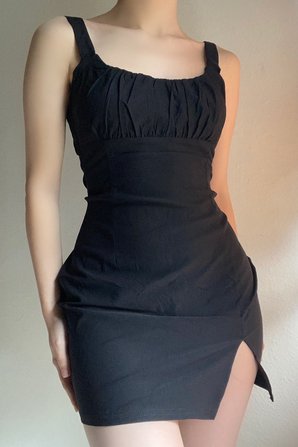 Yasmin Mini Dress (Black)